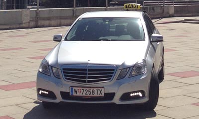 Taxi Mietwagen Mercedes